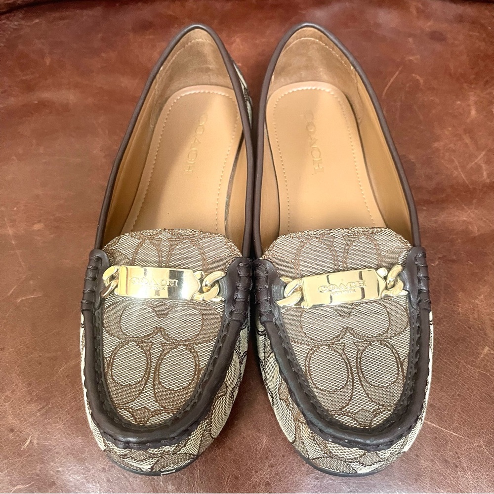 Coach Olive Classic Monogram Logo Print Canvas Leather Trimmed Loafers Size 8 - Picture 3 of 16